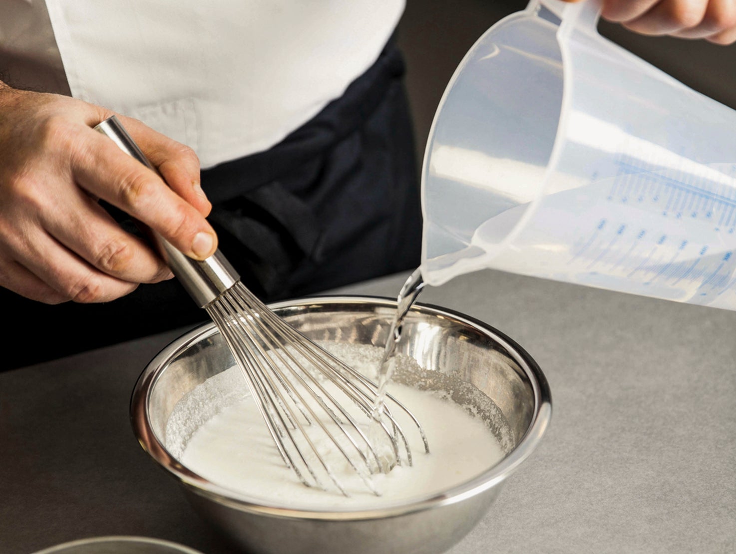 Chef Mixing powder milks